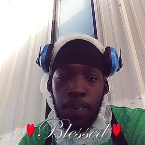 Meet your Posher, Clyde